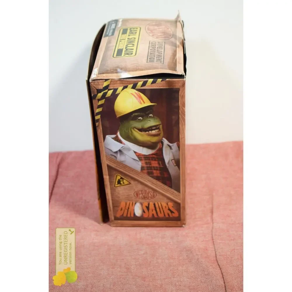 NECA Dinosaurs Ultimate Earl Sinclair Figure (Pack Wear)